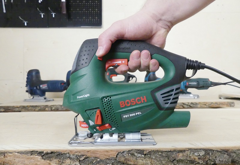 Bosch Stichsäge PST 900 PEL